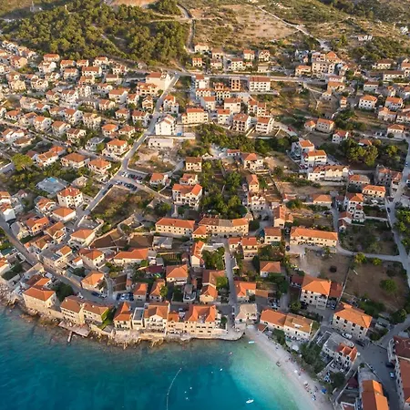 Blueview 아파트 *