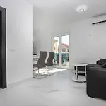 Blueview Postira