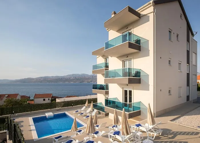 Blueview Apartment *